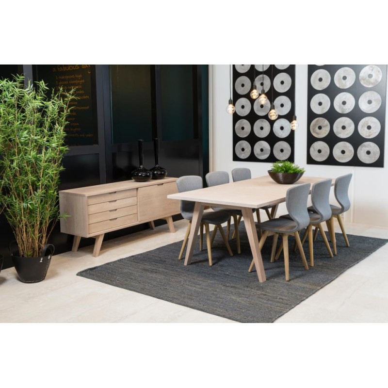Une commodedesign ALIAS par designDISTRIKT Möbel Schweiz